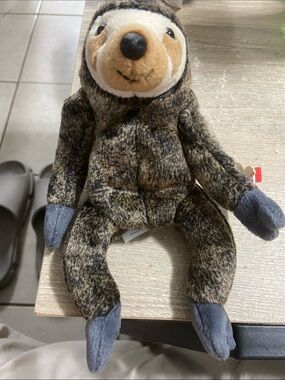 TY Beanie Babies Slowpoke the Sloth 1999 Retired Mint Tag